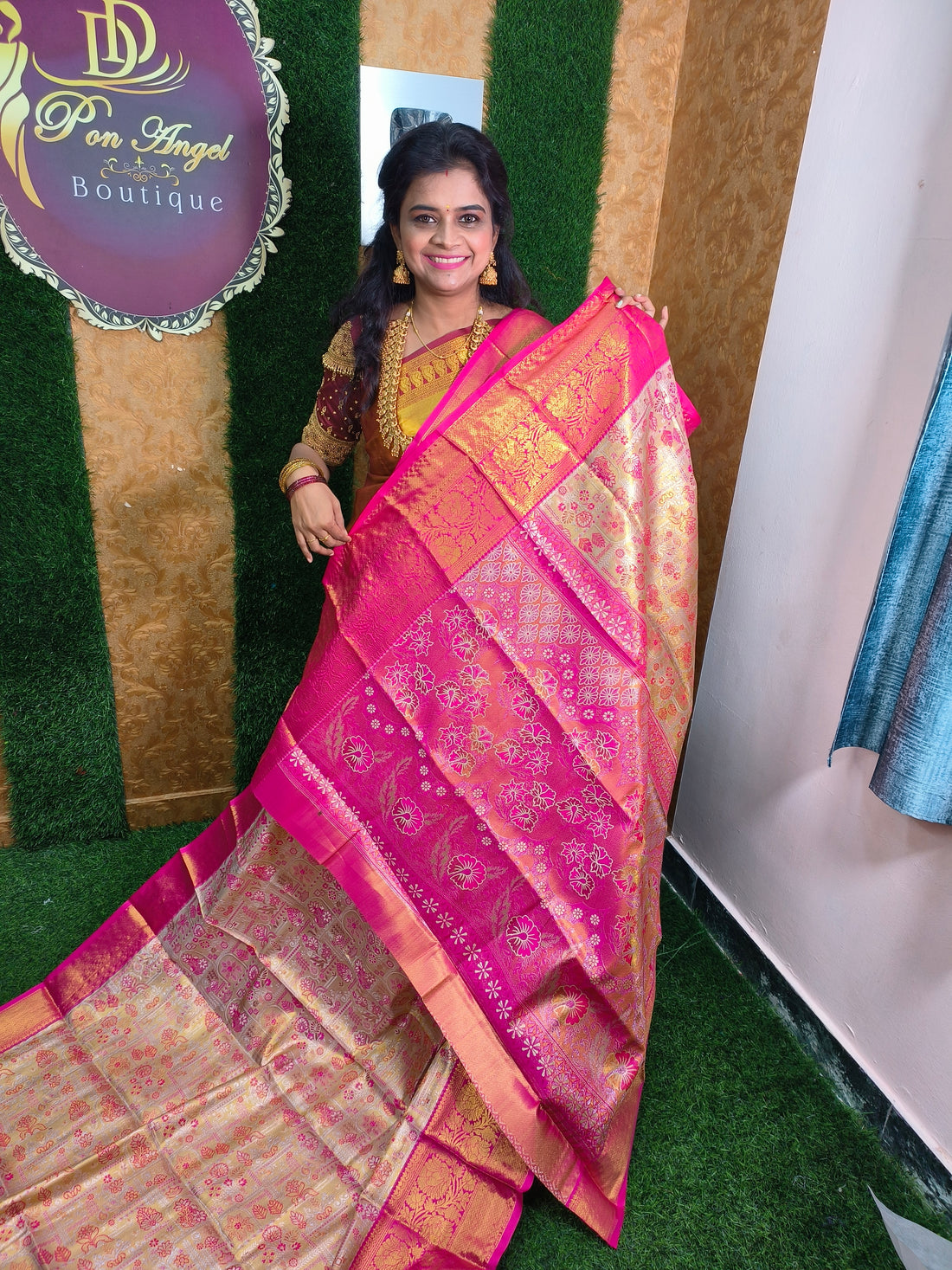 KANCHIVARAM TISSUE