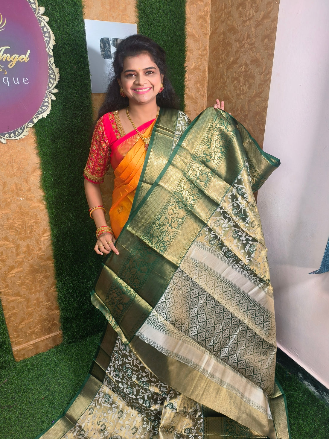KANCHIVARAM TISSUE