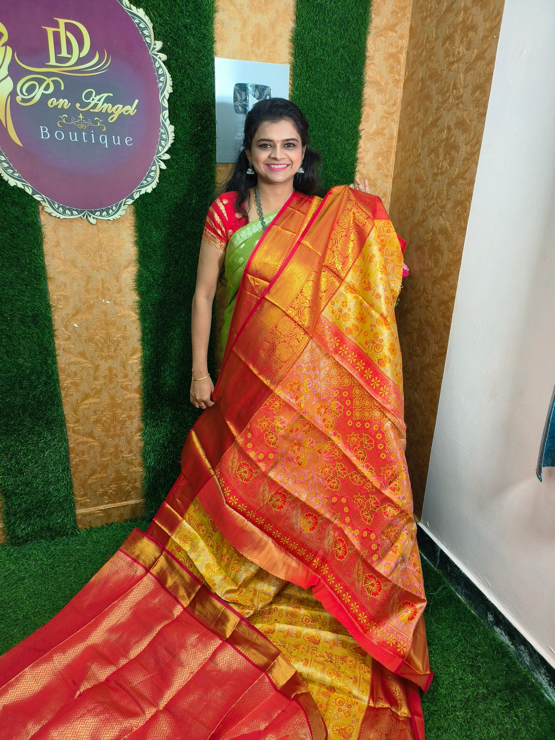 KANCHIVARAM TISSUE