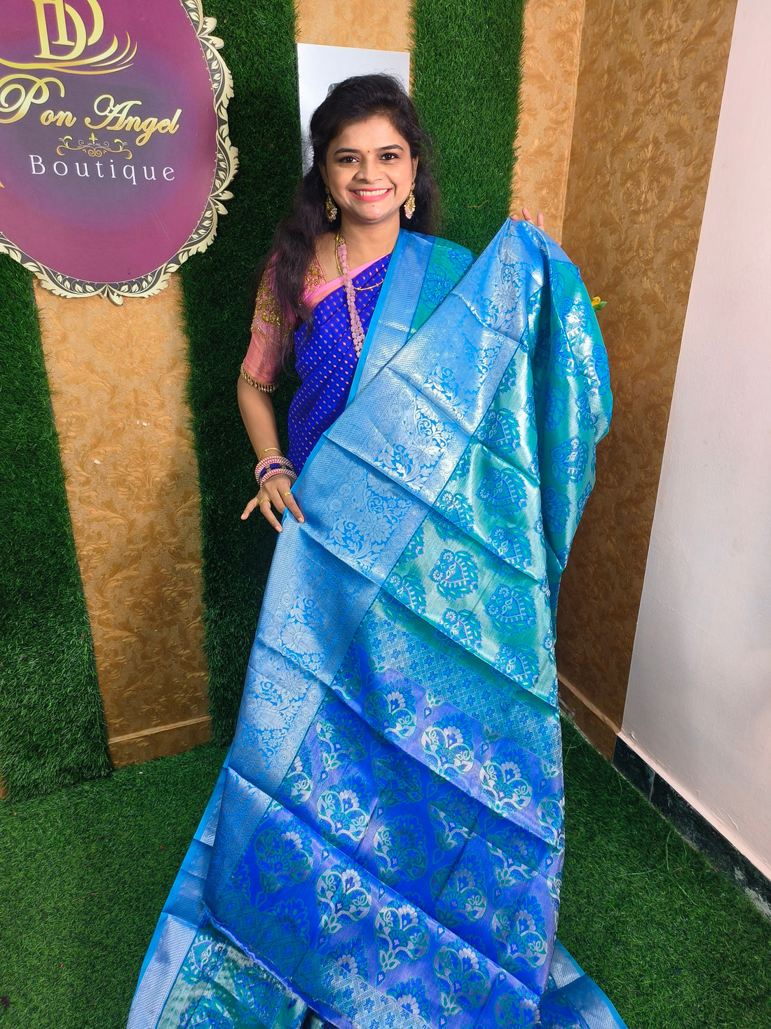 KANCHIVARAM TISSUE