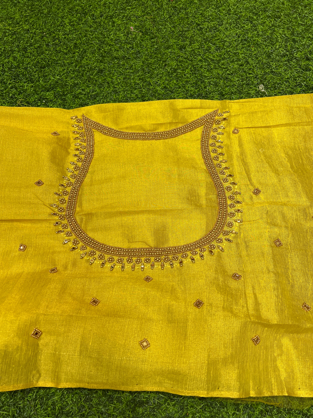 AARI BLOUSE