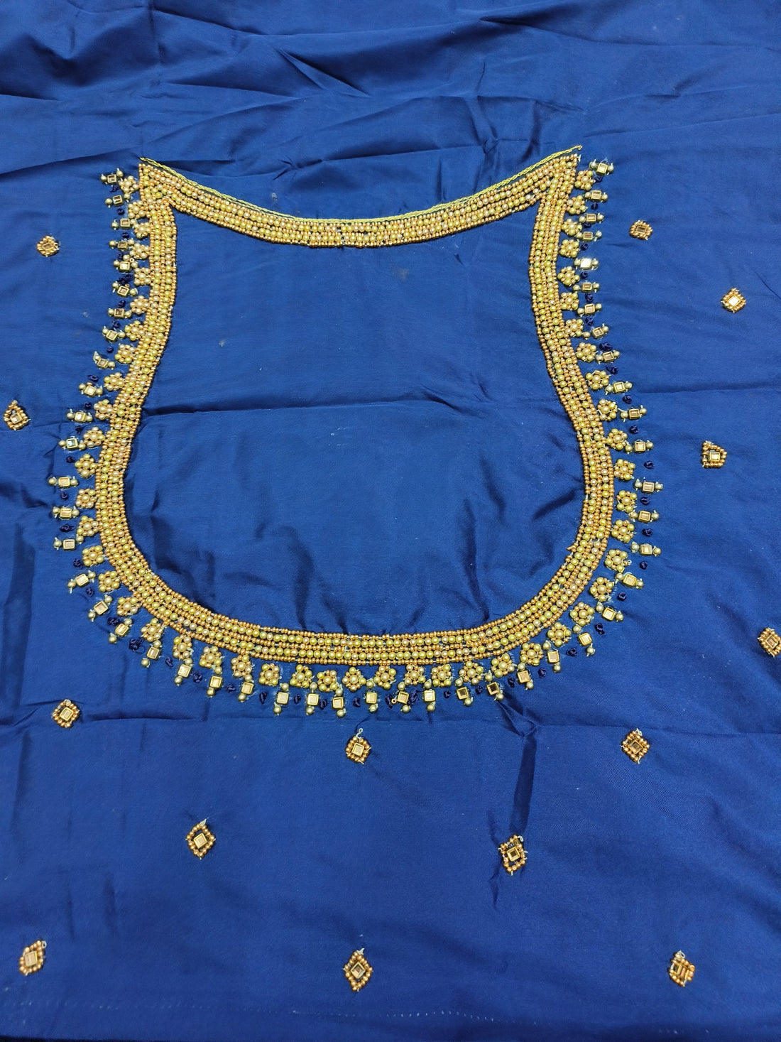 AARI BLOUSE