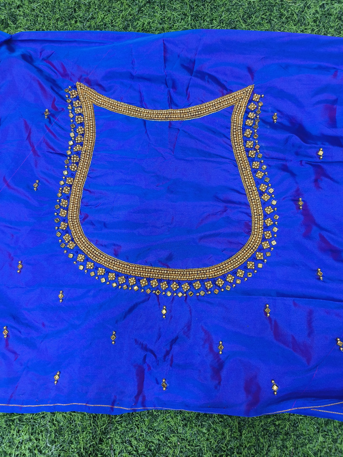 AARI BLOUSE