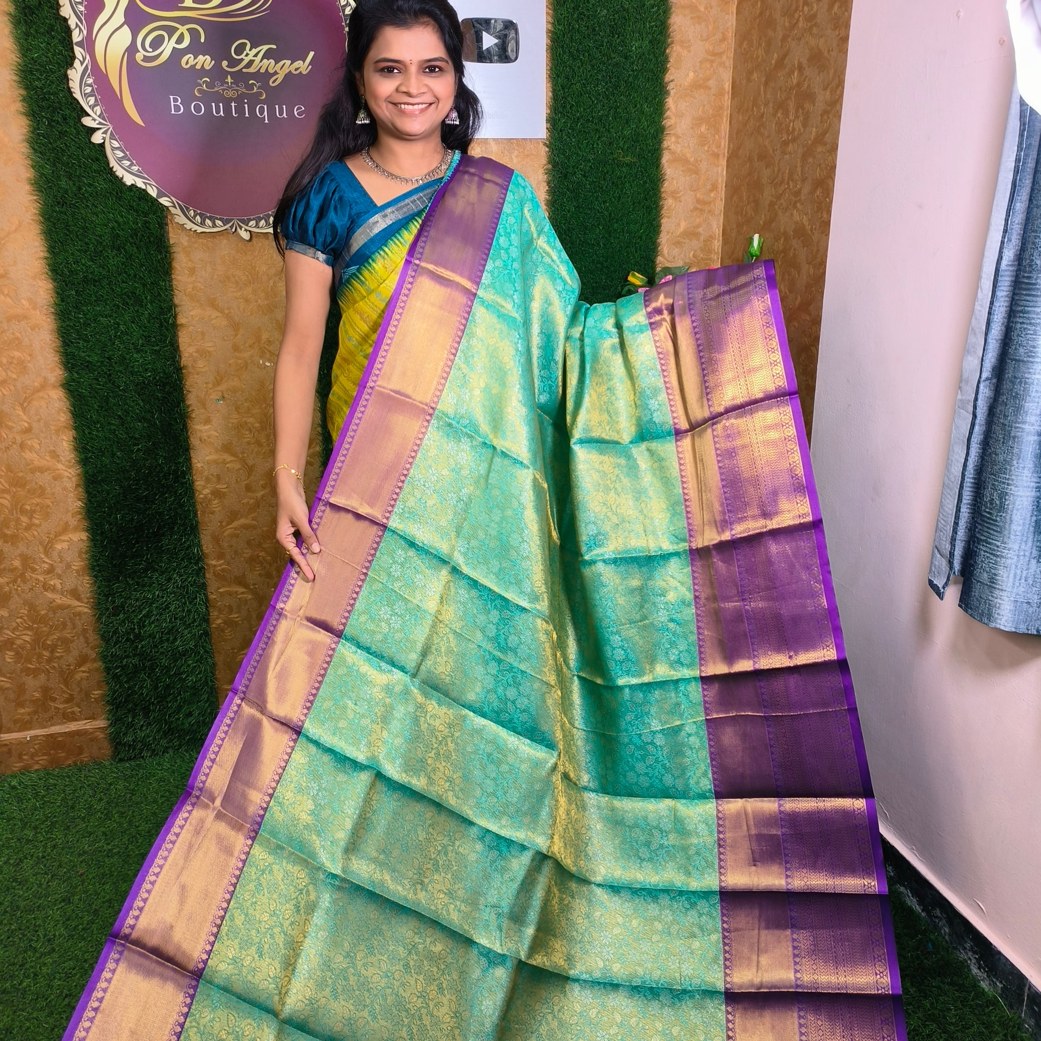 KANCHIVARAM TISSUE