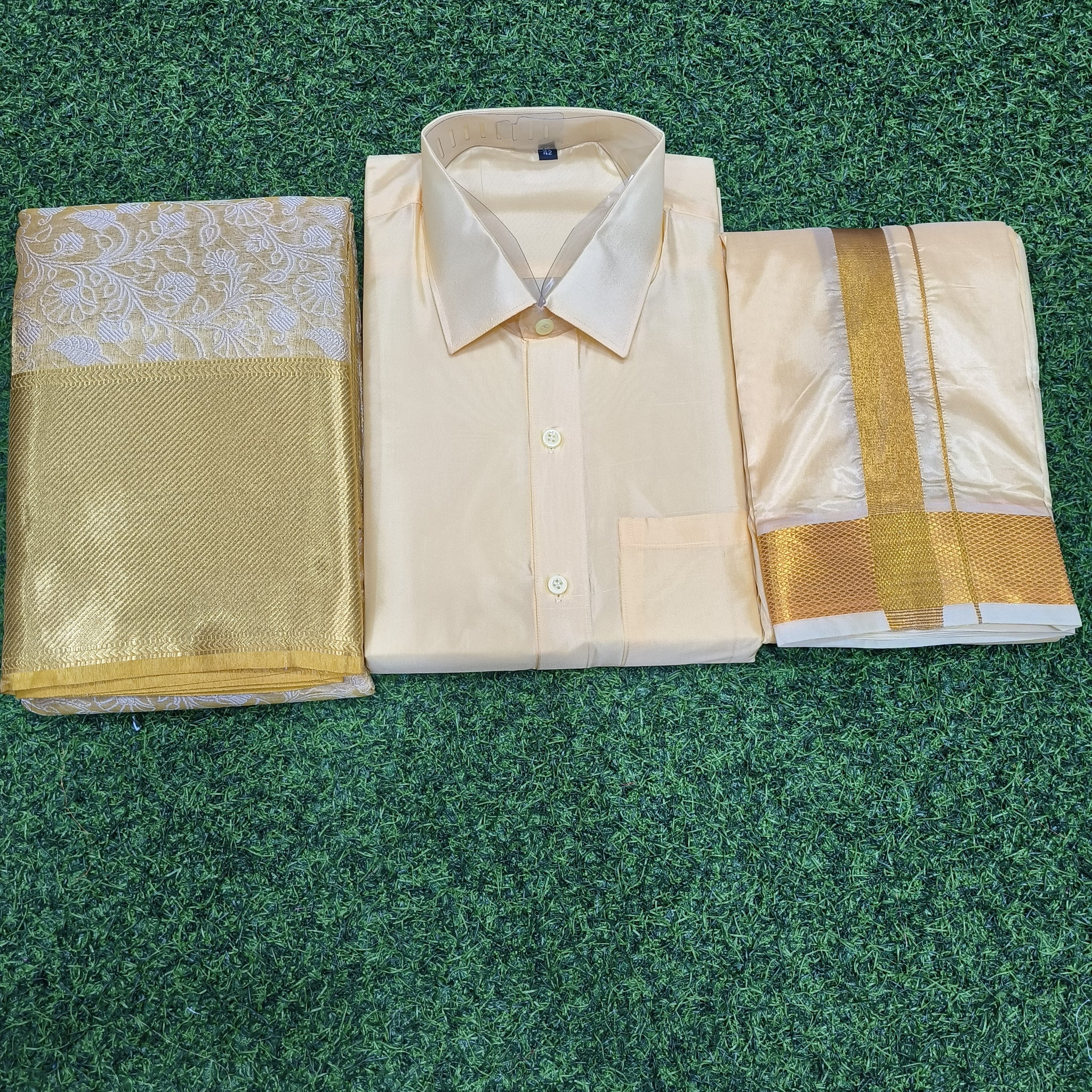 COUPLE SET