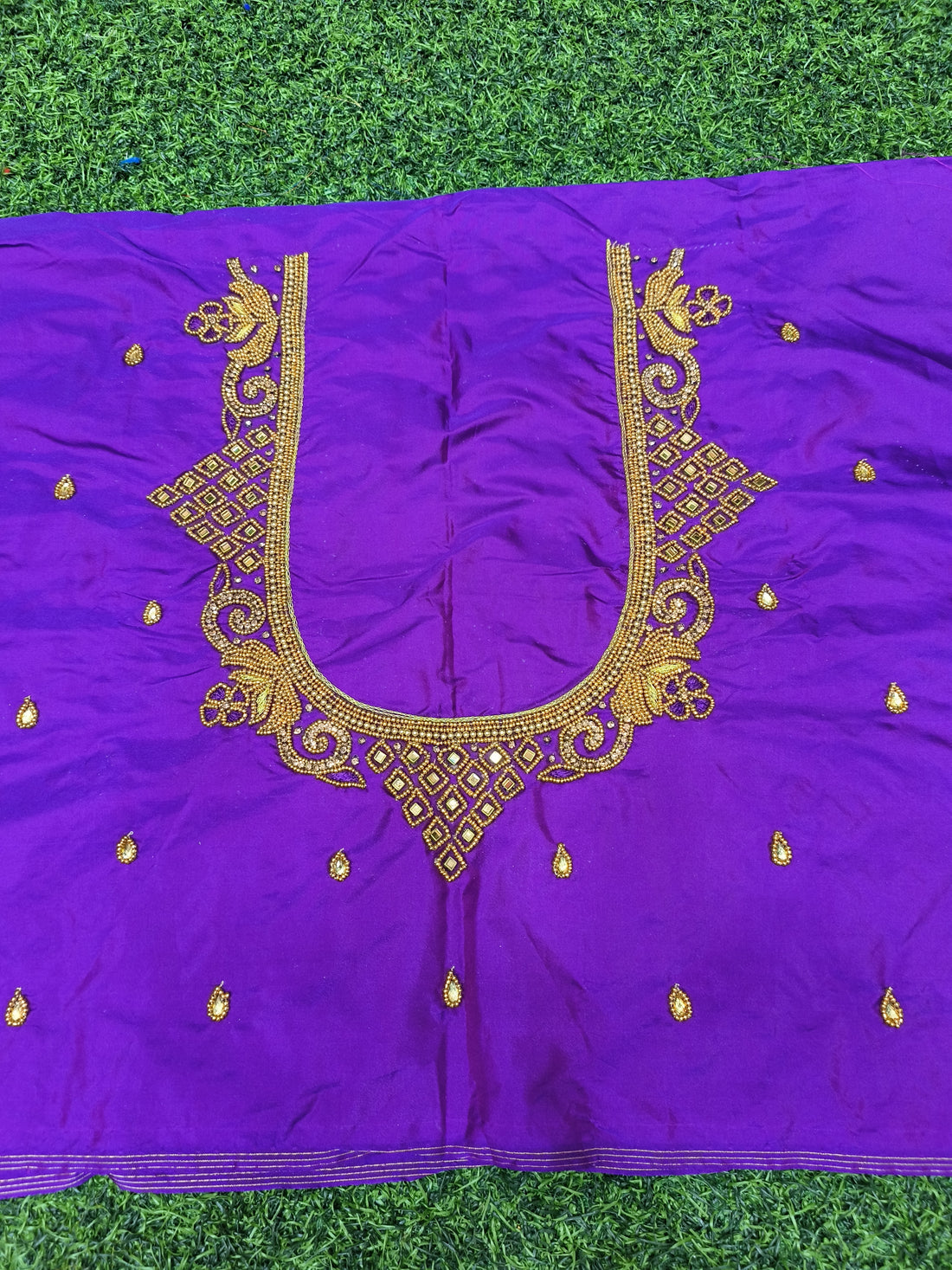 AARI BLOUSE
