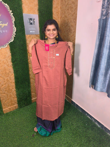 KURTI