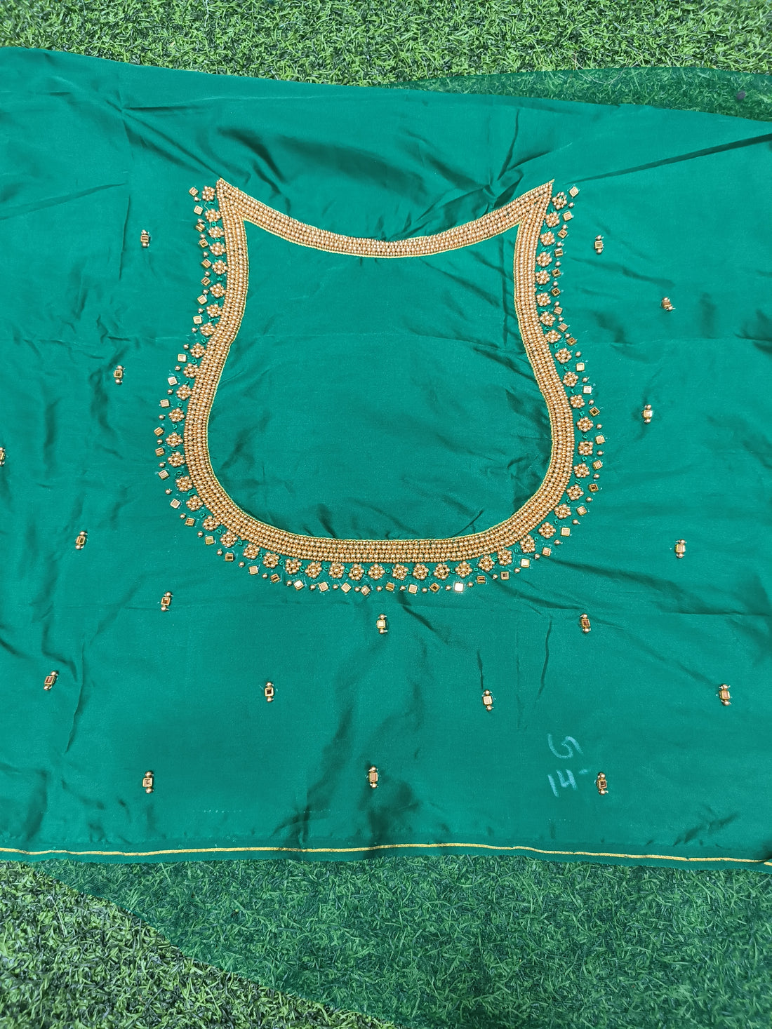 AARI BLOUSE