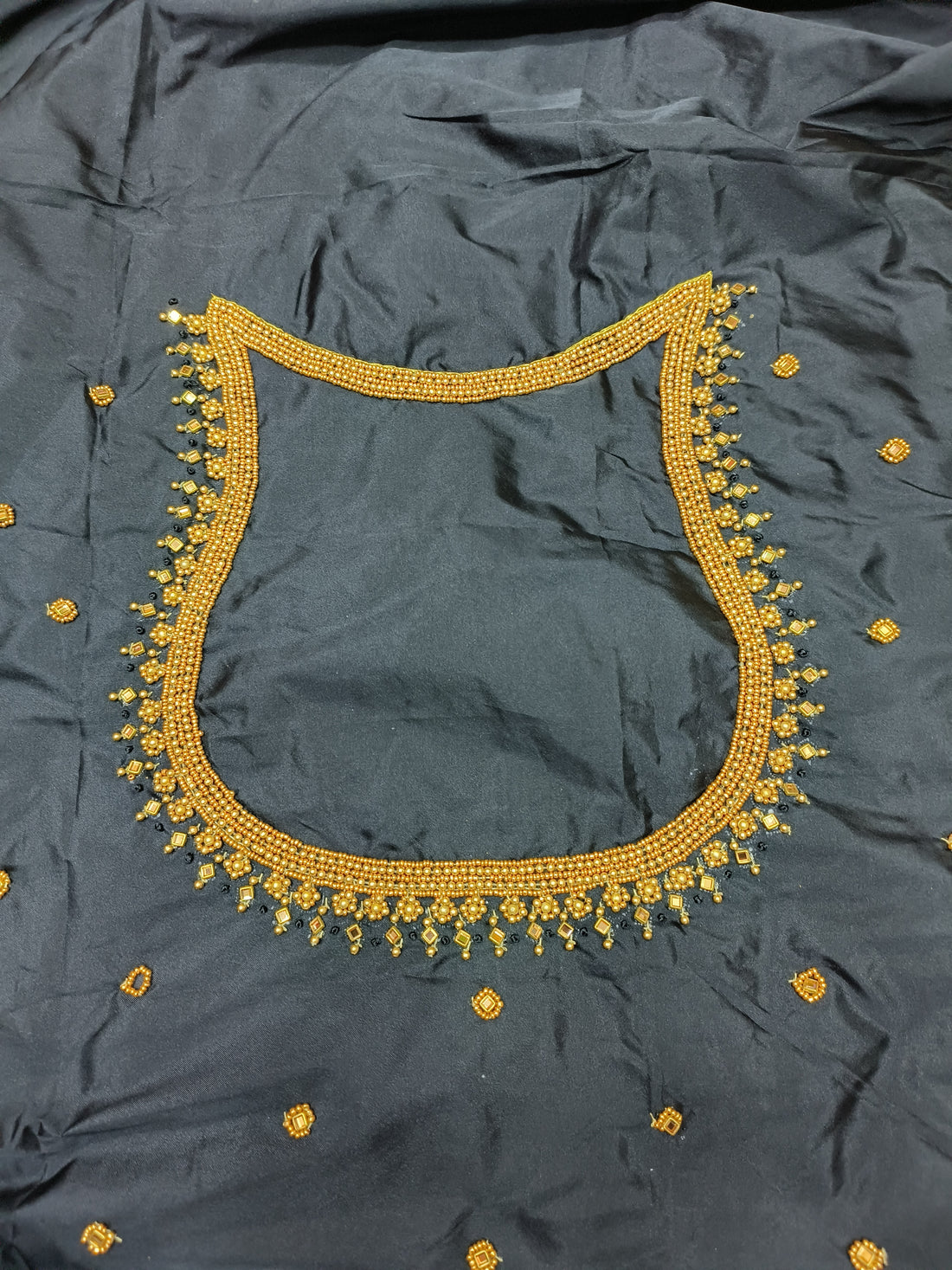 AARI BLOUSE