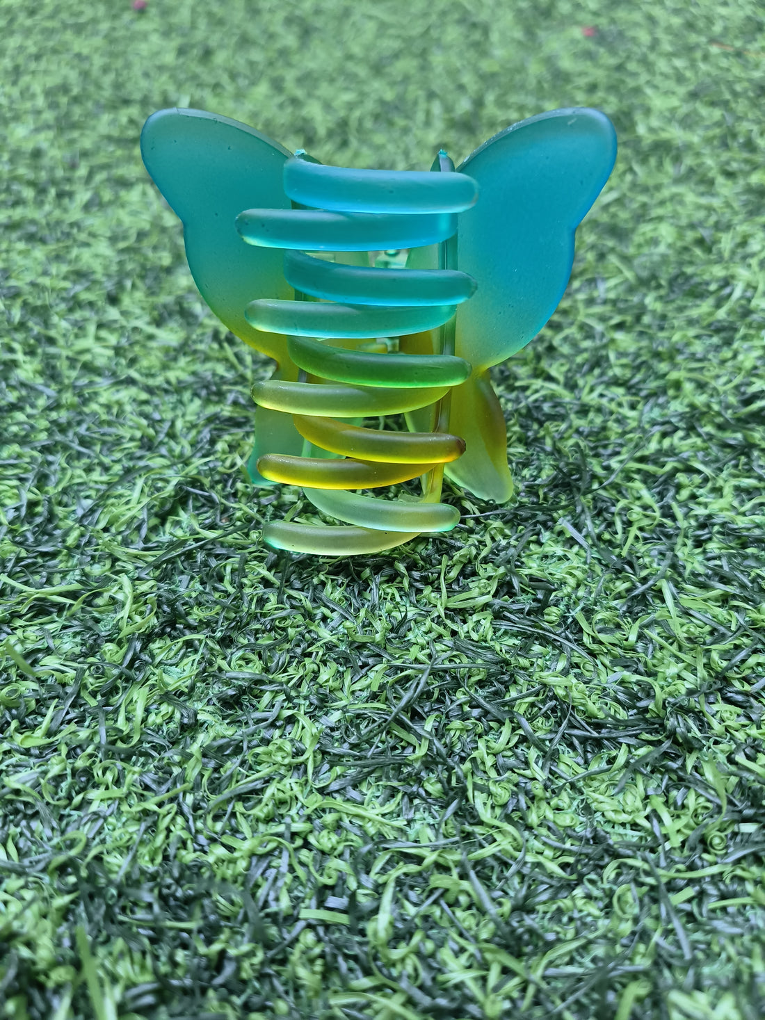 BUTTERFLY CLAW