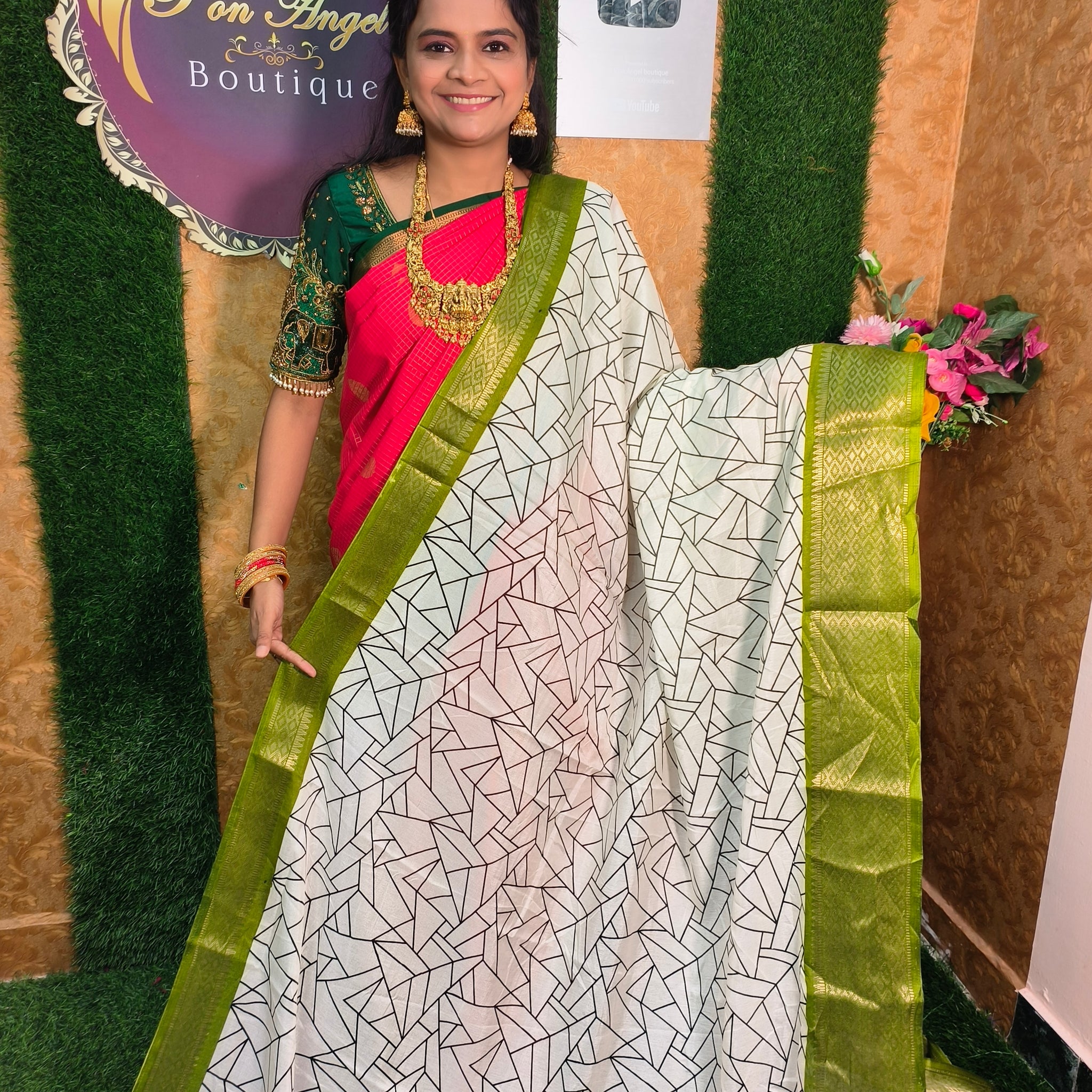 DOLA SAREE