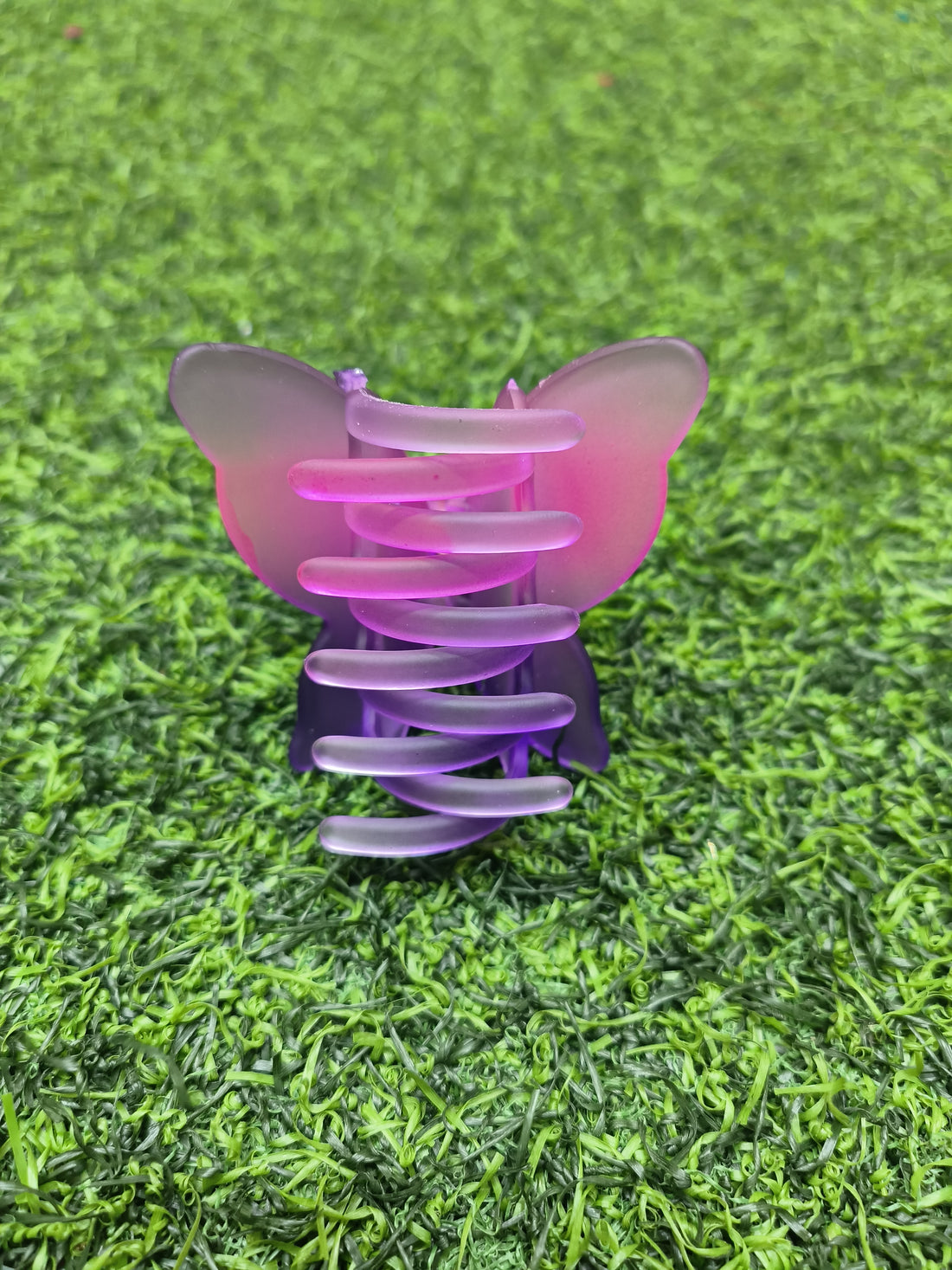 BUTTERFLY CLAW