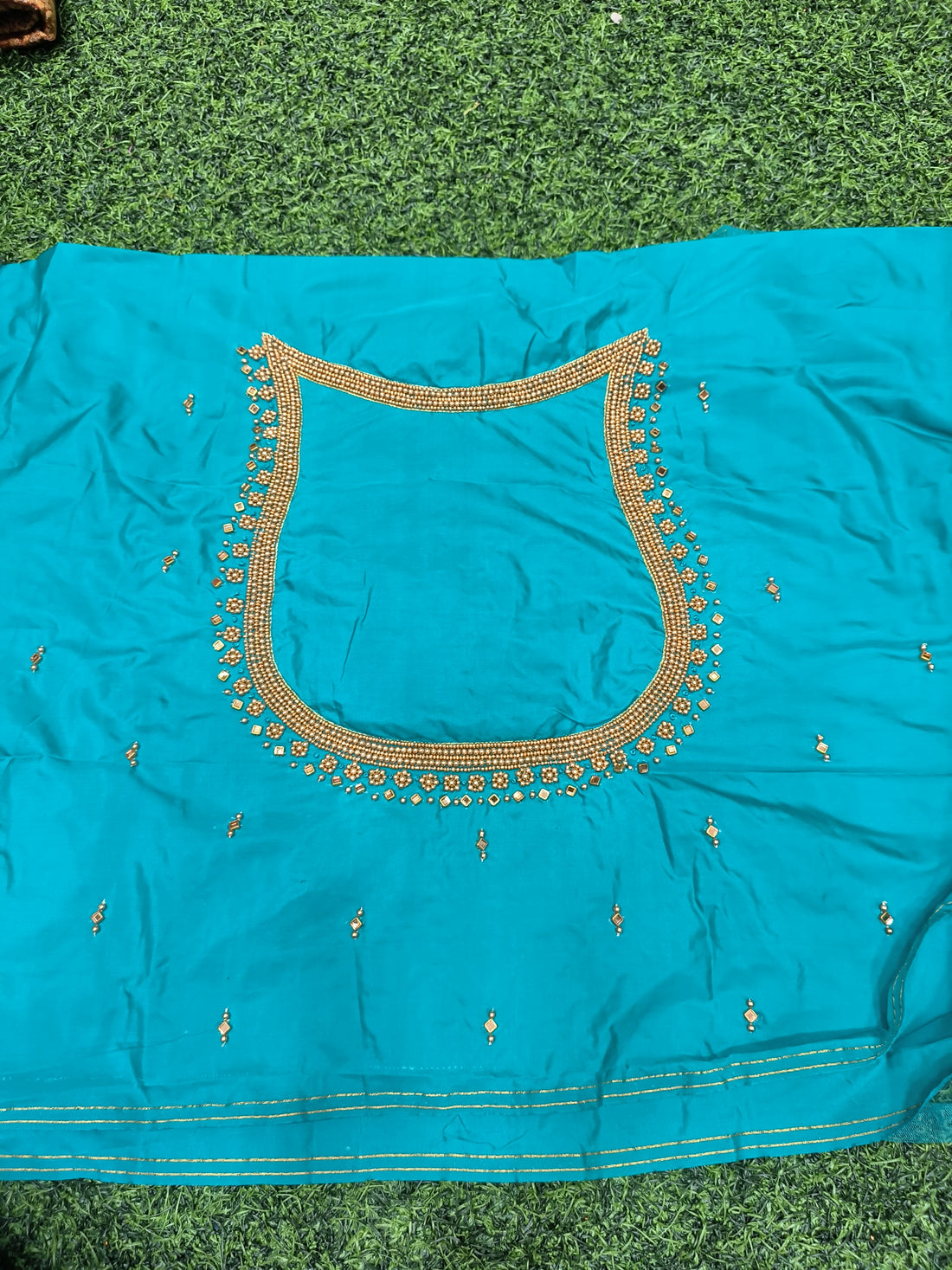 AARI BLOUSE