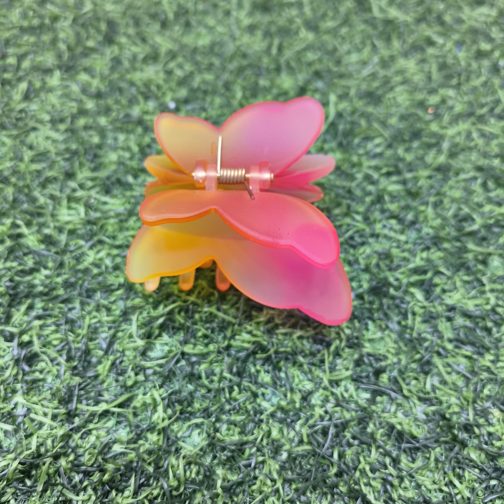 BUTTERFLY CLAW