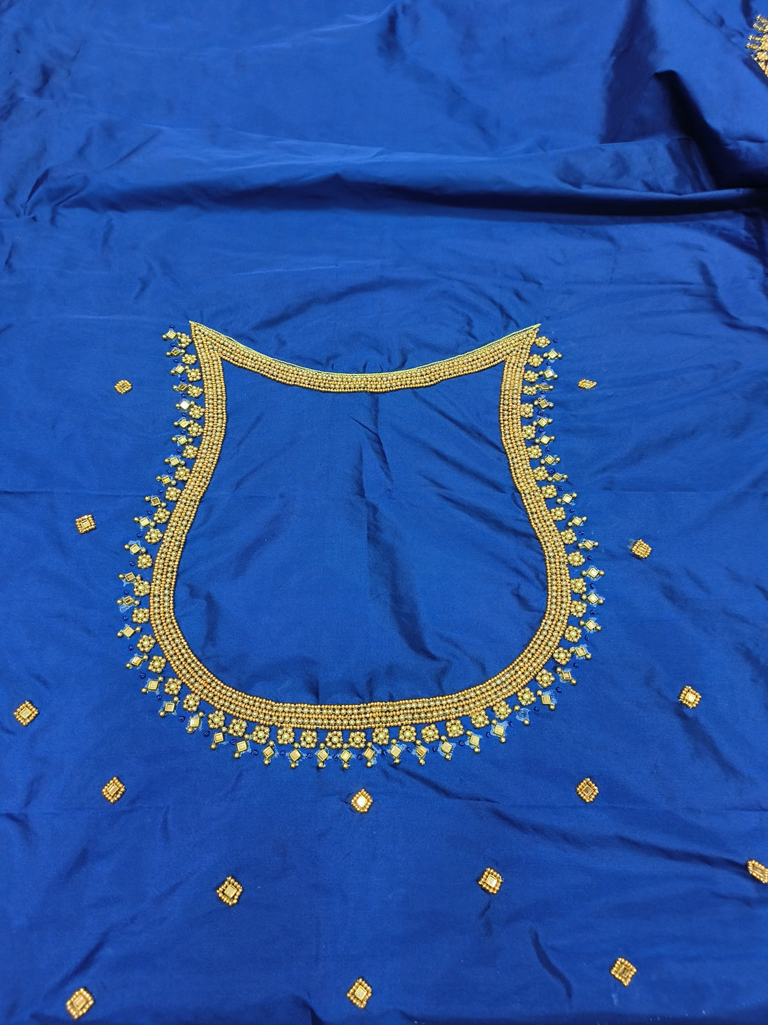 AARI BLOUSE
