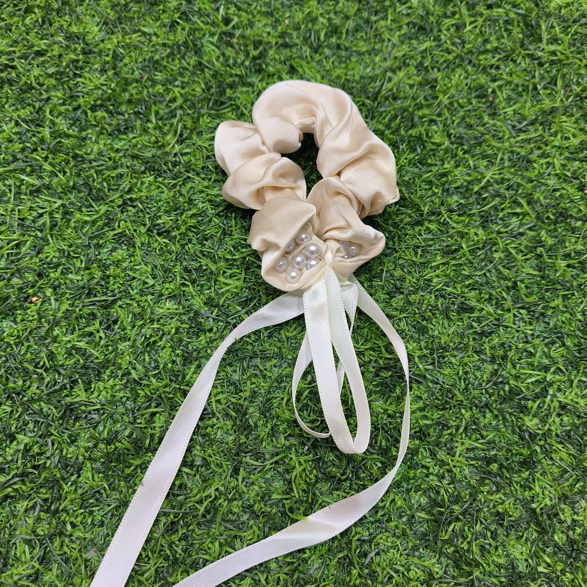 PREMIUM SCRUNCHIES