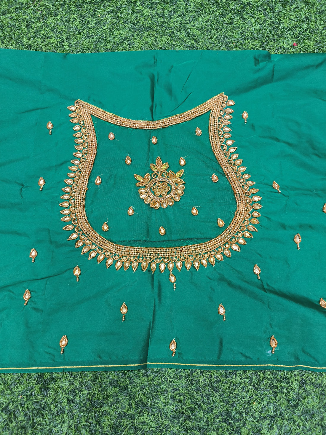 AARI BLOUSE